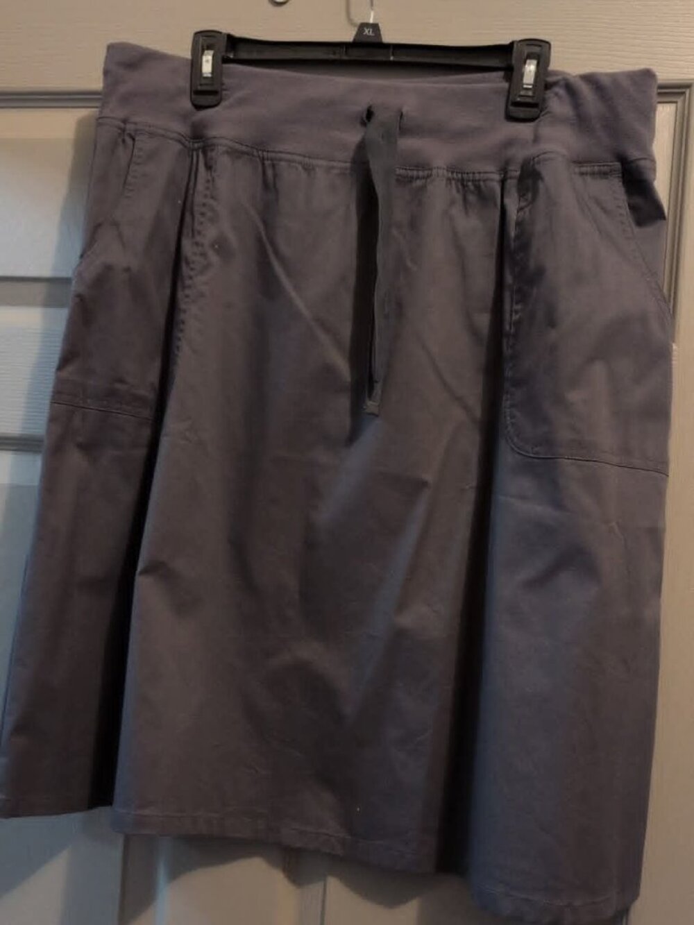 Gray scrub skirt